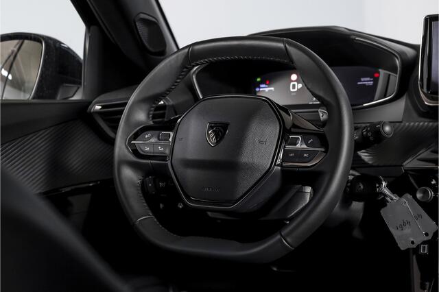 Peugeot 2008 1.2 Hybrid 145 Allure - Automaat | Dig. Cockpit | Adapt. Cruise | Stoelverw. | PDC | Camera | App. Connect | ECC | DAB | LM 17" | 8647