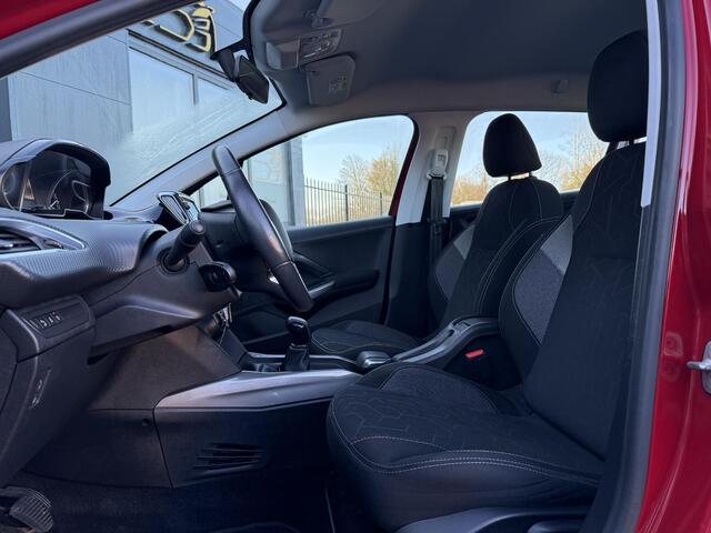 Peugeot 2008 1.2 PureTech Blue Lion Distributie Recent vv,110pk,Navi,Airco,Cruise,Pdc,N.A.P,Nieuwe Apk bij Aflevering