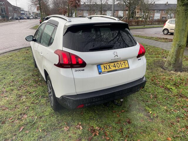 Peugeot 2008 1.2 PureTech Active Panodak distributie net gedaan nl auto en nap!!!!! AUTOMAAT!!!!