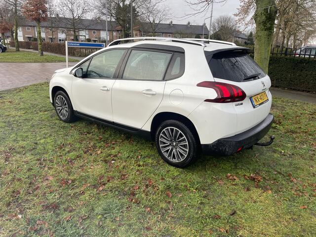 Peugeot 2008 1.2 PureTech Active Panodak distributie net gedaan nl auto en nap!!!!! AUTOMAAT!!!!