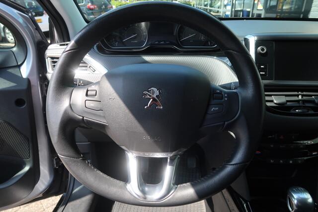Peugeot 2008 1.2 PureTech Allure Eerste eigenaar nieuwe distributie NAP aanwezig