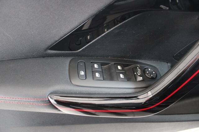 Peugeot 2008 1.2 PureTech GT-line