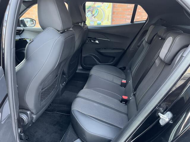 Peugeot 2008 PureTech 130 GT | Carplay/Android Auto | Camera achter | Navigatie |