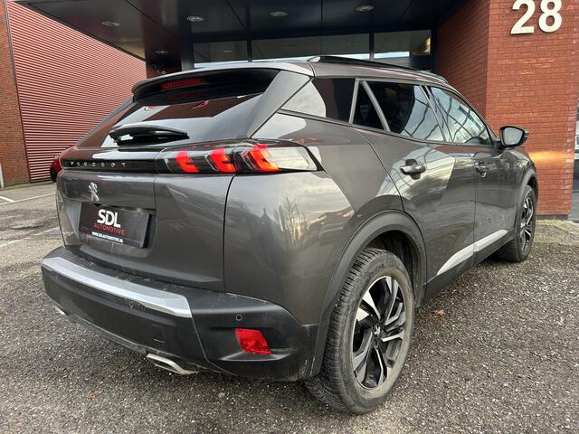 Peugeot 2008 1.2 PureTech Allure // FULL LED // NAVI + CARPLAY // CAMERA // KEYLESS // PDC