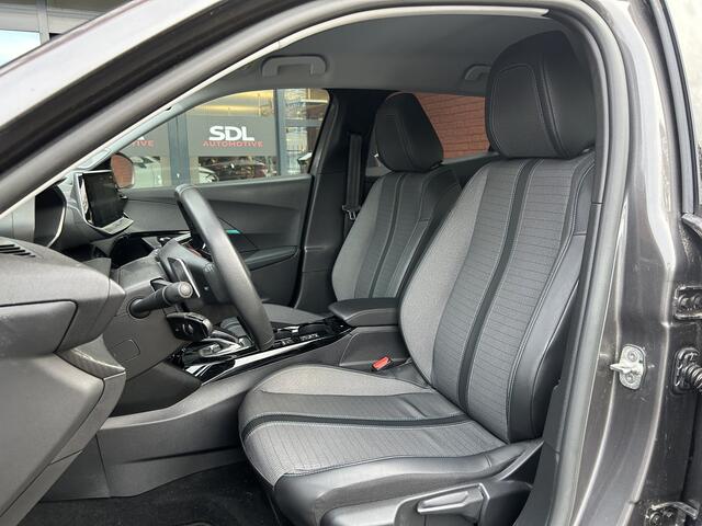 Peugeot 2008 1.2 PureTech Allure // FULL LED // NAVI + CARPLAY // CAMERA // KEYLESS // PDC