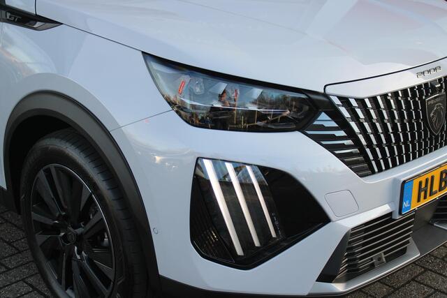 Peugeot 2008 1.2 145PK HYbrid GT | PANORAMISCH SCHUIF / KANTELDAK | NAVIGATIE | ADAPTIVE CRUISE CONTROL | DRAADLOOS APPLE CARPLAY / ANDOID-AUTO | DRAADLOOS LADEN | SFEER VERLICHTING | DODEHOEK DETECTIE | CAMERA VOOR / ACHTER | 18"EVISSA VELGEN | 3D COCKPIT | KEYLESS E