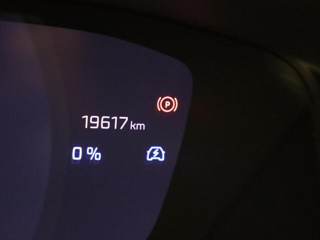 Peugeot 2008 1.2 Hybrid 136 GT