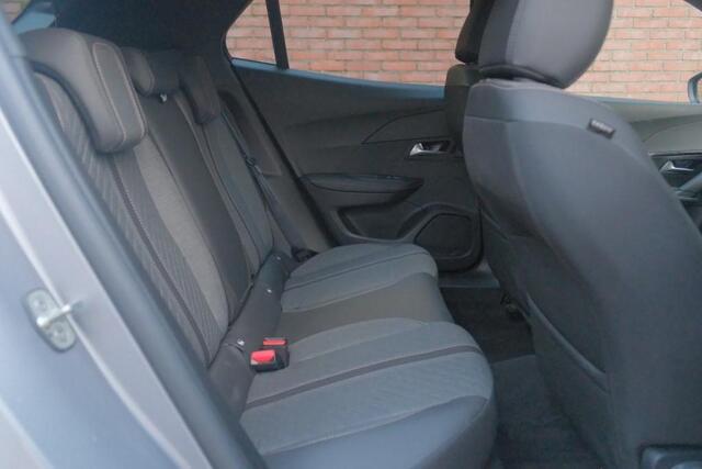 Peugeot 2008 1.2 Hybrid 145pk e-DCS6 Allure | Navi | App Connect | Adaptive Cruise | Camera | Blind Spot | PDC