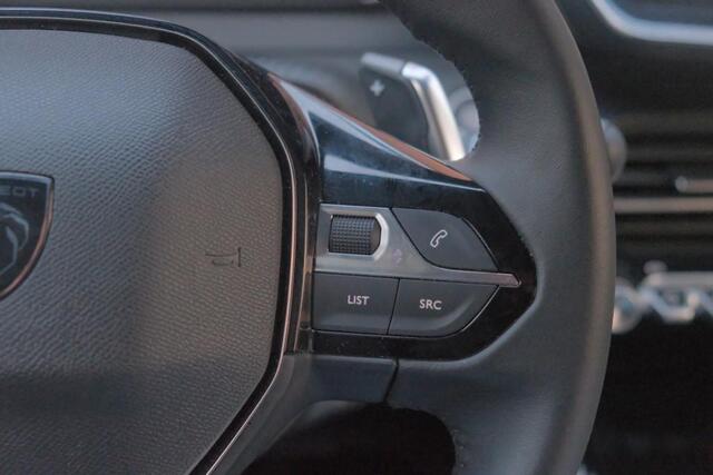 Peugeot 2008 1.2 Hybrid 145pk e-DCS6 Allure | Navi | App Connect | Adaptive Cruise | Camera | Blind Spot | PDC