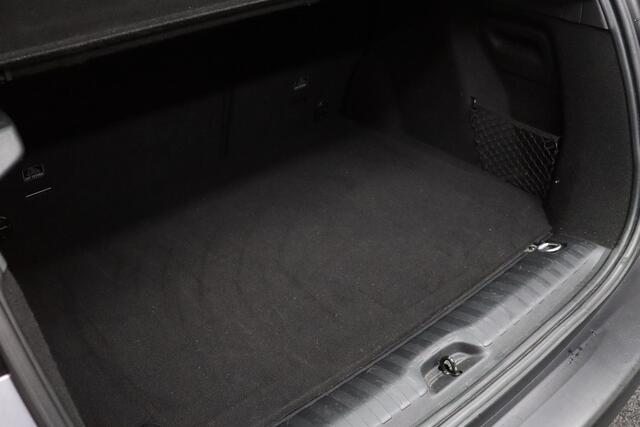 Peugeot 2008 1.2 PureTech Blue Lion | Cruise-control | Afneembare Trekhaak | Apple Carplay & Android Auto | Navigatie | Airco