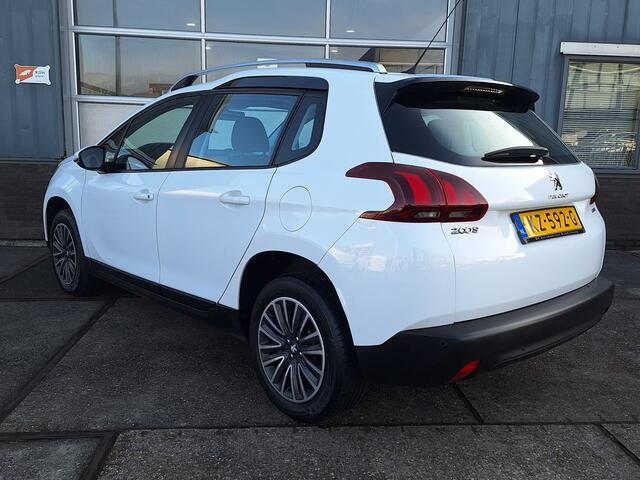 Peugeot 2008 1.2 PureTech Blue Lion, Airco, Navigatie, Bluetooth,Pdc