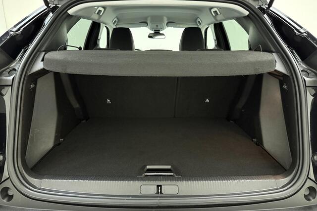 Peugeot 2008 1.2 PureTech Allure Pack 130 PK | Handgeschakeld | Trekhaak | Camera | Cruise Control | Airco | Mirror Screen | Apple Carplay | Navigatie | Dealer onderhouden