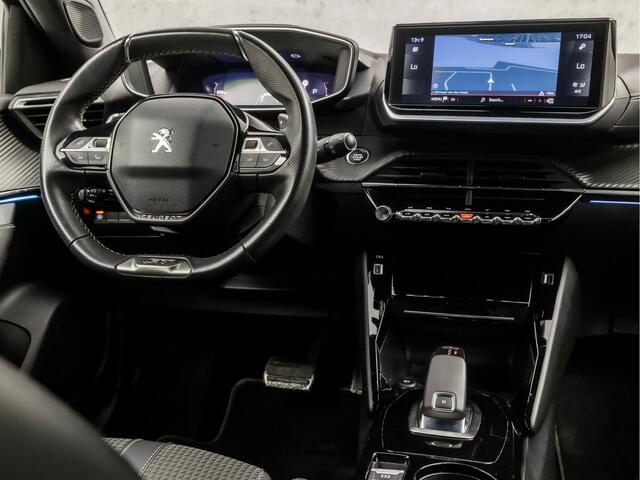 Peugeot 2008 1.2 PureTech GT-Line Automaat 131Pk (VIRTUAL COCKPIT, ZWART DAK, APPLE CARPLAY, 360 CAMERA, GROOT NAVI, LEDER, SFEERVERLICHTING, SPORTSTOELEN, GETINT GLAS, KEYLESS, NIEUWSTAAT)