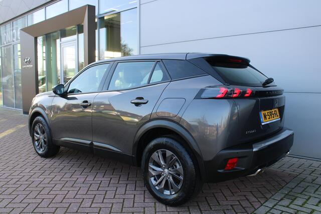 Peugeot 2008 1.2 PureTech 130pk Active Pack Automaat Airco Navi Camera Carplay 17.409km 1e eigenaar Nieuwstaat