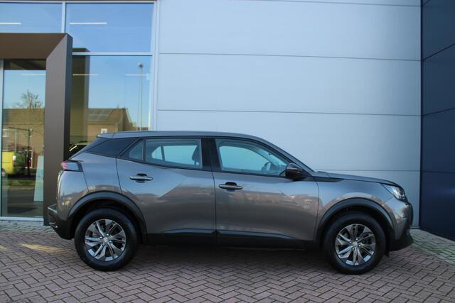 Peugeot 2008 1.2 PureTech 130pk Active Pack Automaat Airco Navi Camera Carplay 17.409km 1e eigenaar Nieuwstaat