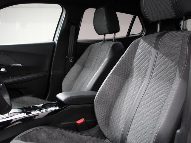 Peugeot 2008 1.2 Hybrid 136 pk Automaat Allure | Navigatie | Apple Carplay/Android Auto | Climate Control | Dab | Led | Parkeer sensoren | Cruise Control | Stoelverwarming