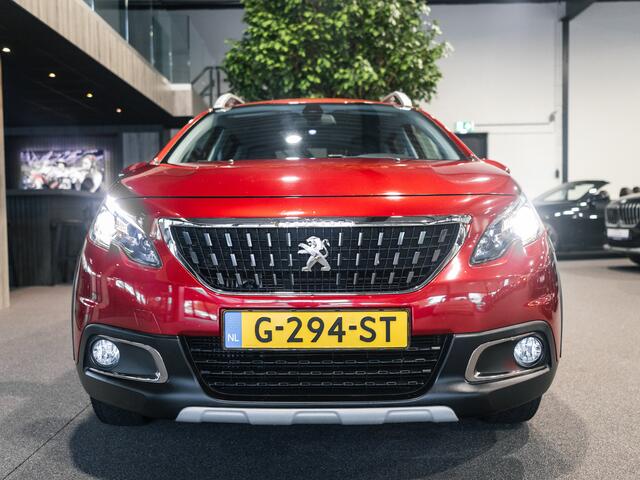 Peugeot 2008 1.2 110pk Allure Navigatie | Camera | Airco | Cruise | Trekhaak