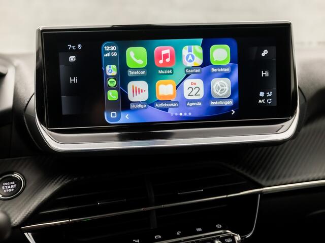 Peugeot 2008 1.2 PureTech Allure Sport (VIRTUAL COCKPIT, APPLE CARPLAY, GROOT NAVI, LEDER, 360 CAMERA, SPORTSTOELEN, GETINT GLAS, KEYLESS, NIEUWSTAAT)