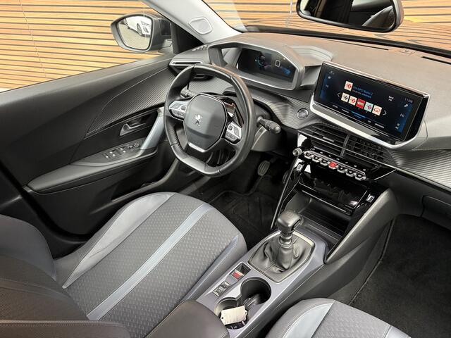 Peugeot 2008 1.2 PureTech Allure Carplay / Dab+ / Lm velgen / Start/stop systeem