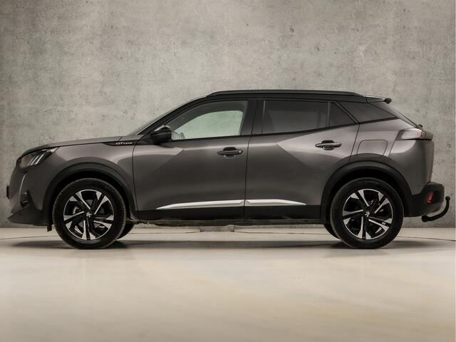 Peugeot 2008 1.2 PureTech GT-Line Automaat (APPLE CARPLAY, GROOT NAVI, 360 CAMERA, KEYLESS, SFEERVERLICHTING, LEDER, GETINT GLAS, TREKHAAK, LED KOPLAMPEN, NIEUWE APK, NIEUWSTAAT)