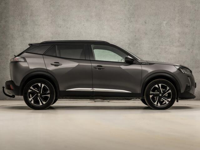 Peugeot 2008 1.2 PureTech GT-Line Automaat (APPLE CARPLAY, GROOT NAVI, 360 CAMERA, KEYLESS, SFEERVERLICHTING, LEDER, GETINT GLAS, TREKHAAK, LED KOPLAMPEN, NIEUWE APK, NIEUWSTAAT)