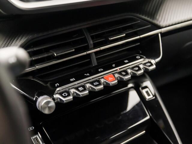 Peugeot 2008 1.2 PureTech Allure Sport 131Pk (VIRTUAL COCKPIT, APPLE CARPLAY, GROOT NAVI, LEDER, TREKHAAK, KEYLESS, 360 CAMERA, LED KOPLAMPEN, LANE ASSIST, NIEUWSTAAT)