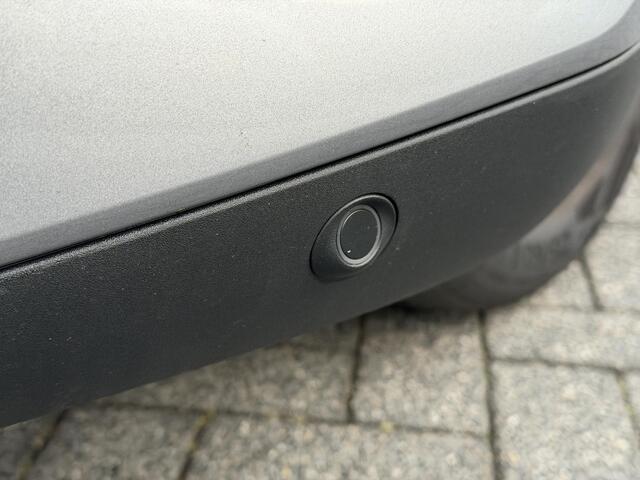 Peugeot 2008 Allure 1.2 Hybrid 145PK Navigatie, Rondomzichtcamera, Keyless, Adaptieve Cruise Control, Climate Control, Apple Carplay, Android Auto