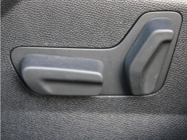 Peugeot 2008 1.2 PT 130 GT | Automaat | Camera / Navi / Alcantara / Stoelverw.