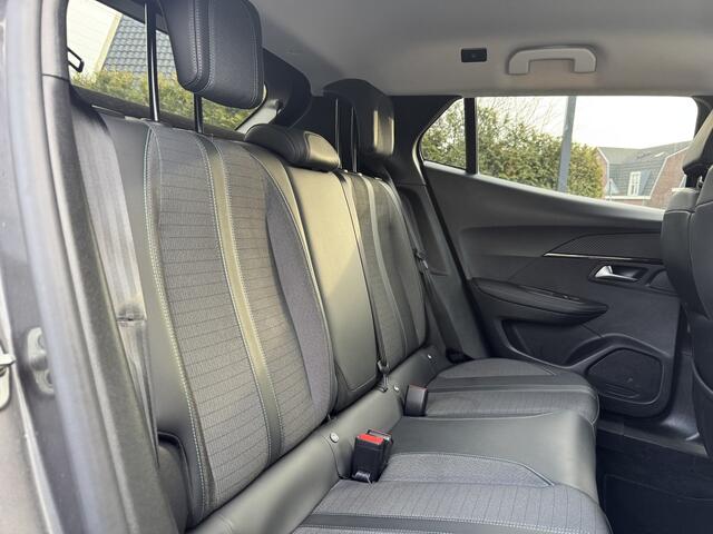 Peugeot 2008 130pk PT Allure Aut., Camera | Drive assist | Clima