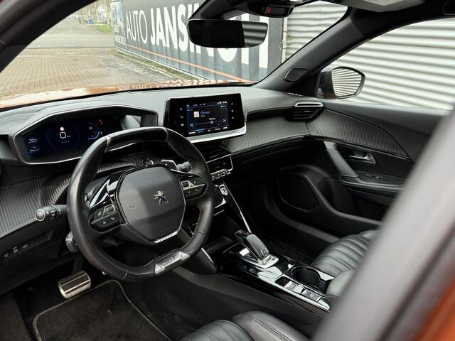 Peugeot 2008 1.2 PureTech 130 PK GT Pack met Schuif/kanteldak!! | Stoelverwarming | Camera | Elekt. Stoelen | Massage | PDC V+A | Afn.Trekhaak | Apple Carplay/Android Auto | RIJKLAARPRIJS INCL 12 MAANDEN GARANTIE EN BEURT