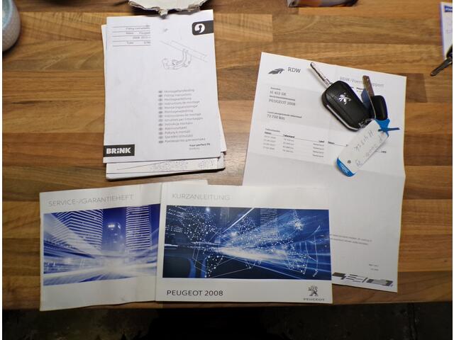 Peugeot 2008 1.2 PureTech Allure CAMERA PANORAMDAK NAVI CRUISECONT ETC....