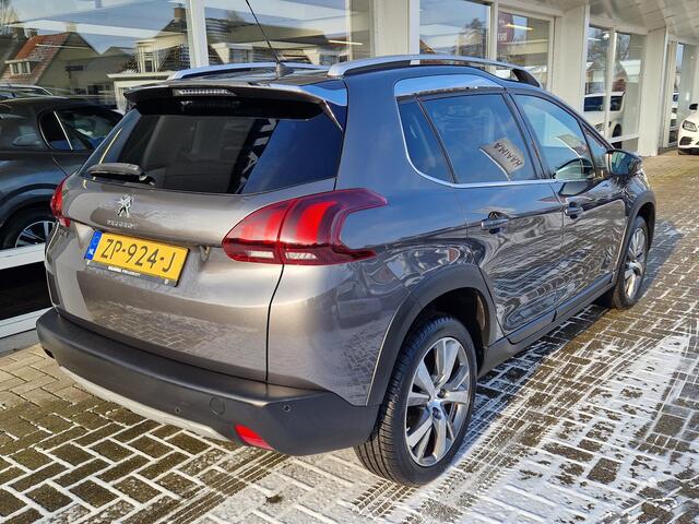 Peugeot 2008 1.2 PureTech Blue Lease Allure | PanoramaDak | Navigatie | Climate & Cruise Control | Achteruitrijd Camera | AppleCarplay/Anrdoid Auto | LMV |