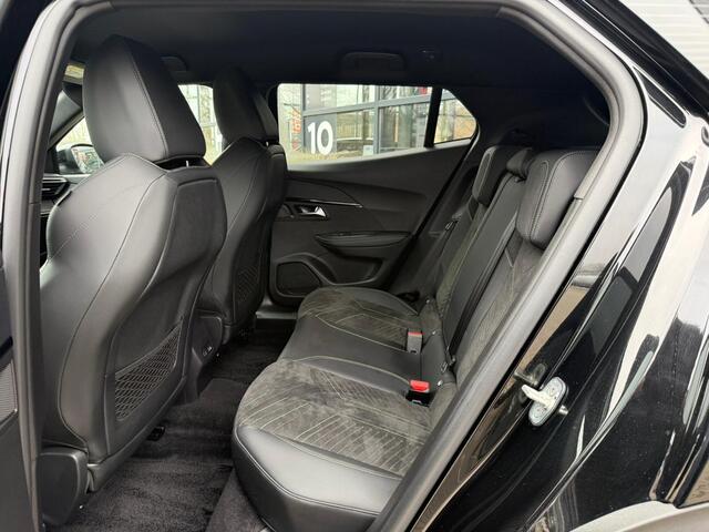 Peugeot 2008 1.2 PureTech 130 GT *ACC & Stoelverwarming*