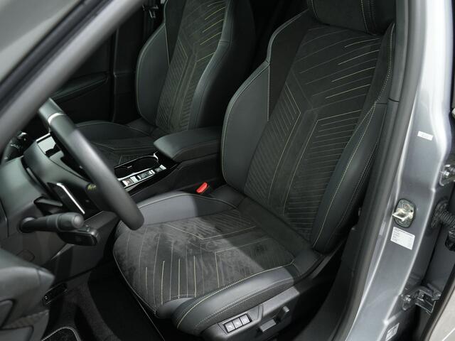 Peugeot 2008 1.2 HYBRID 145PK E-DCS GT | Cruise Adaptief | 360 Camera | Alcantara