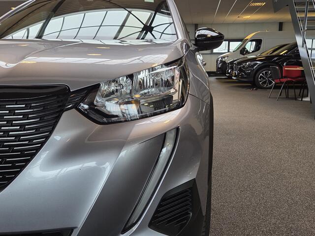 Peugeot 2008 1.2 PureTech Active Pack / Carplay / DAB+ / Cruise Contr.
