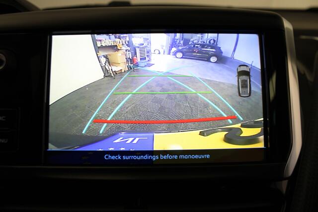 Peugeot 2008 1.2 PureTech GT Line |Pano|Stoelverwarming|Camera|