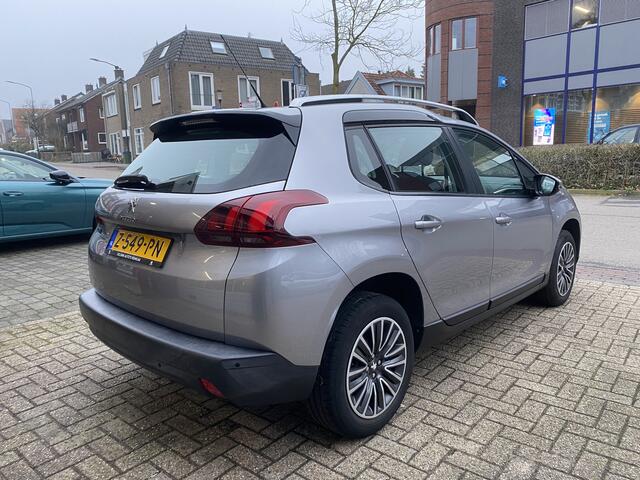 Peugeot 2008 1.2 PureTech Blue Lion All-in Prijs Stoel verwarming/Airco/Cruise/Bluetooth/Parkeer sens Eurorepar