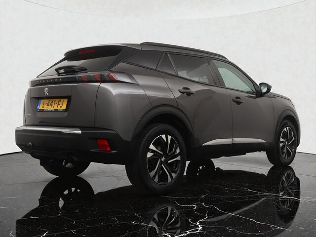 Peugeot 2008 1.2 PureTech Allure Pack - Navigatie - Camera - Climate control - Cruise control - Trekhaak - 12 maanden garantie