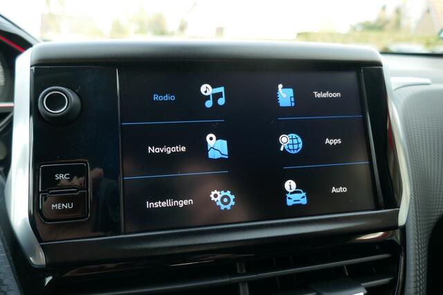 Peugeot 2008 1.2 PURETECH GT-LINE AUTOMAAT NAVI/TREKHAAK/CLIMA/CAMERA