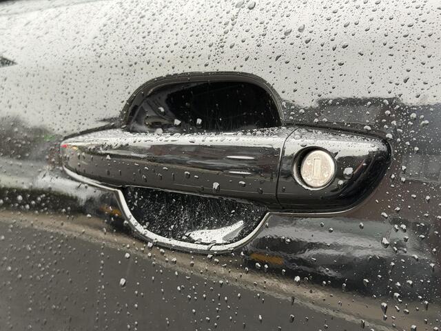 Peugeot 2008 GT Pack 1.2 PureTech 130PK EAT8 Automaat Navigatie, Camera Voor & Achter, Alcantara, Stoelverwarming, Massage