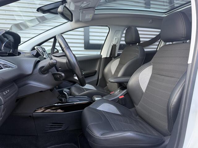 Peugeot 2008 1.2 PureTech Allure 2e Eigenaar|Navi|Pano|Trekhaak|Clima|Cruise|PDC|N.A.P|APK tot 07-2026