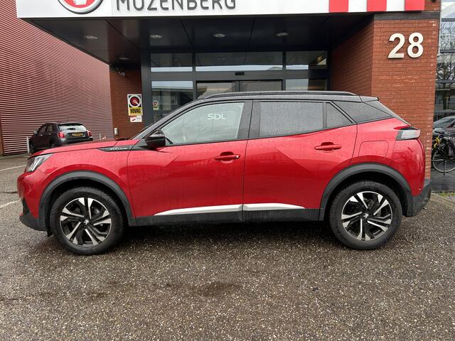 Peugeot 2008 1.2 PureTech GT-Line // NAVI // TREKHAAK// ADAPTIVE CRUISE // CAMERA // SCHUIF-KANTEL DAK