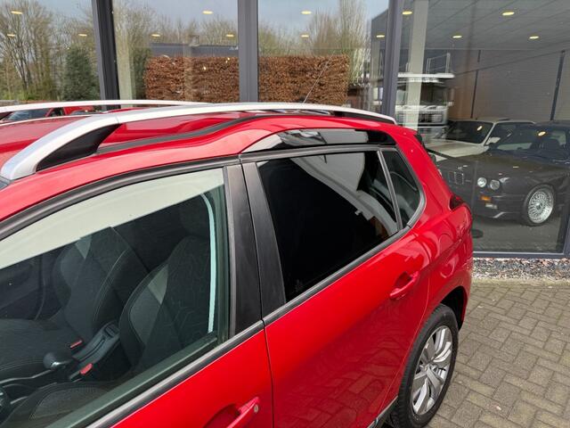 Peugeot 2008 1.2 110pk PureTech Blue Lion,Navi,Airco,Cruise,PDC,Trekhk,Dealer OH