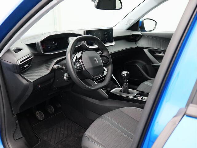 Peugeot 2008 1.2 PureTech Blue Lease Allure/ trekhaak!