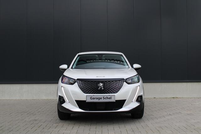 Peugeot 2008 1.2 PureTech Allure Pack - Camera - PDC - Cruise - DAB - Carplay - Airco Automatisch - Rijklaar
