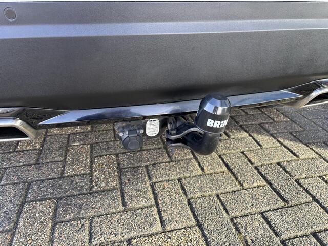 Peugeot 2008 1.2 PureTech Automaat Allure Navi/Panorama/Trekhaak