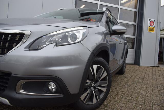 Peugeot 2008 1.2 Allure 110PK | Automaat | Trekhaak | Camera | Navi