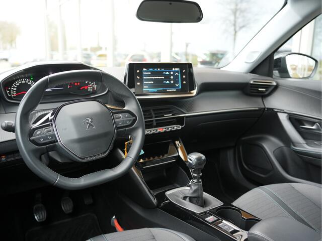Peugeot 2008 1.2 PureTech Allure | Trekhaak | Apple carplay |