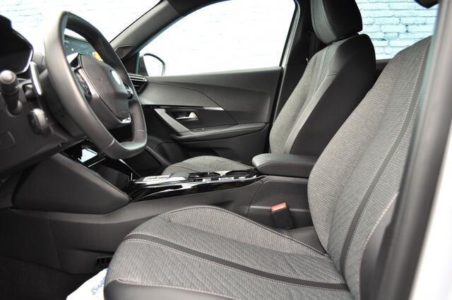 Peugeot 2008 1.2 Hyb 136 All. GripC stoelverw cam v+a