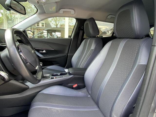 Peugeot 2008 1.2T 130pk Allure | Keyless Entry | 3D Cockpit | Achteruitrijcamera | Navigatie | Parkeersensoren | Apple Carplay/Android Auto